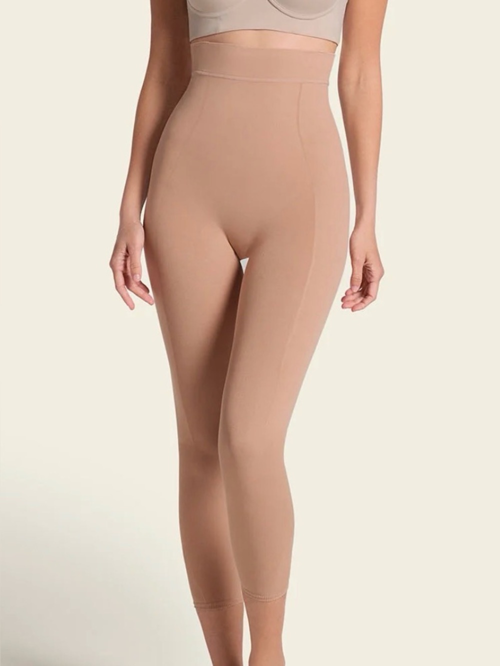 Invisible High-Waisted Capri Shaper - Picture 2 of 6